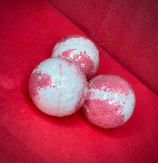 Boule de bain 125g effervescente parfum Cassis